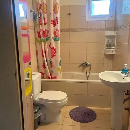 Karaiskaki Beach House Летний дом *